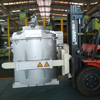 2000kg Kapazität geschmolzenes Aluminium Transfer Ladle Glatte Oberflächenbearbeitung
