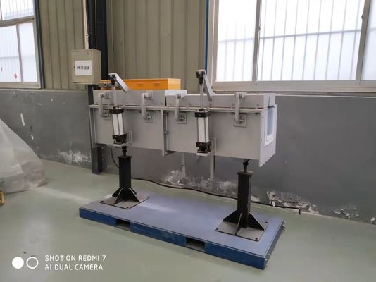 Metall-Gießrinne mit elektrischer Heizung für das Billet, das in einem Aluminium-casthouse wirft.