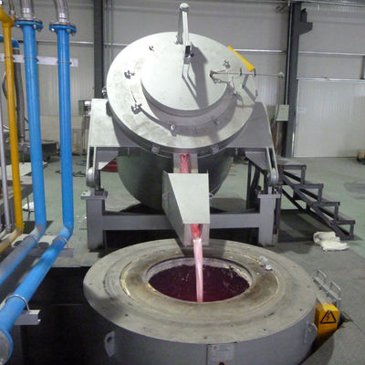 verbessernder schmelzender haltener 5000kgs Tiegelofen für Aluminiumbarren
