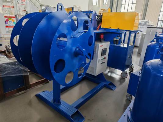 Fortgeschrittene 800 mm x 500 mm x 600 mm Stangen-Zuführeinheit mit Vorschubgeschwindigkeit 0,5-2,5 m/min und Stromversorgung 220 V